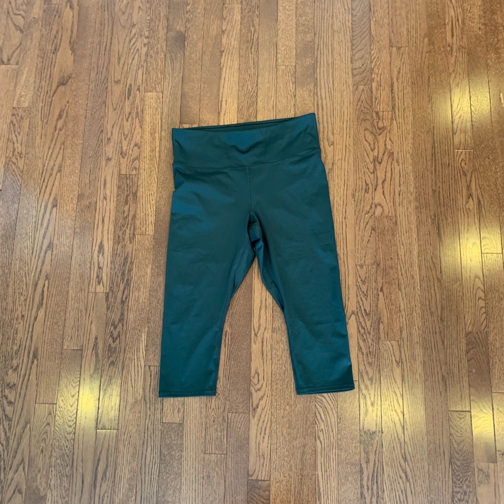 Fabletics Capri Leggings